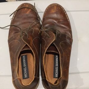 Brown dress shoes